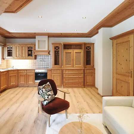 Alpenschloessl Boutique & *