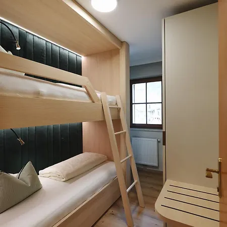 Alpenschloessl Boutique & Apartamento Neustift im Stubaital