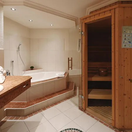 Apartamento Alpenschloessl Boutique & Neustift im Stubaital