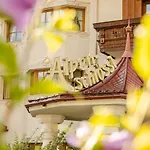 Alpenschloessl Boutique & *