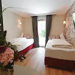 Alpenschloessl Boutique & Neustift im Stubaital