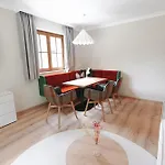 Alpenschloessl Boutique & Διαμέρισμα Neustift im Stubaital