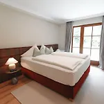 Διαμέρισμα Alpenschloessl Boutique & Neustift im Stubaital