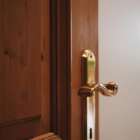 Alpenschloessl Boutique & Apartman