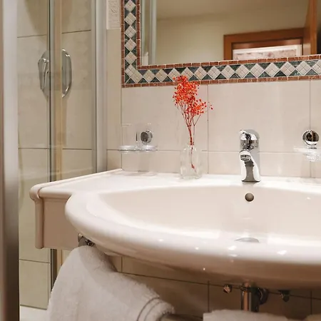 Alpenschloessl Boutique & Appartamento *