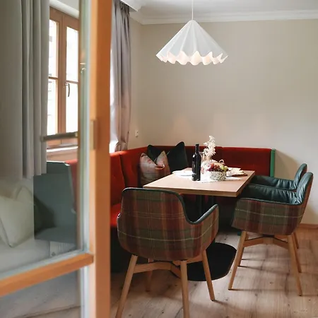 Apartman Alpenschloessl Boutique & Neustift im Stubaital