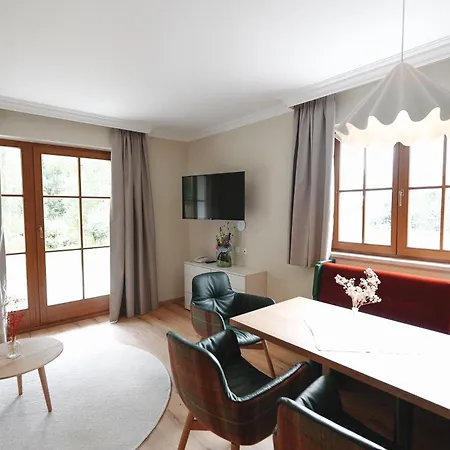 Alpenschloessl Boutique &