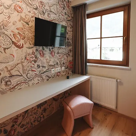 Alpenschloessl Boutique & Appartamento *