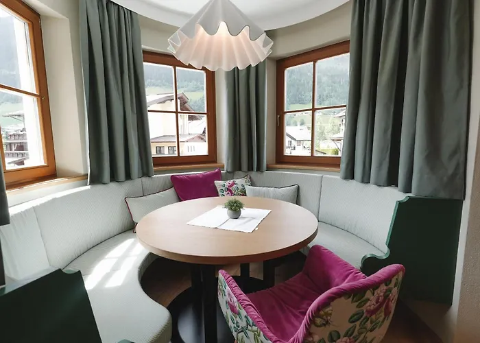 Alpenschloessl Boutique & Apartmán *