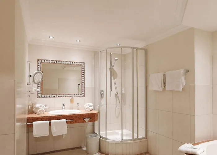 Alpenschloessl Boutique & *